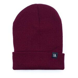 Burgundy Simple Beanie / Tuque